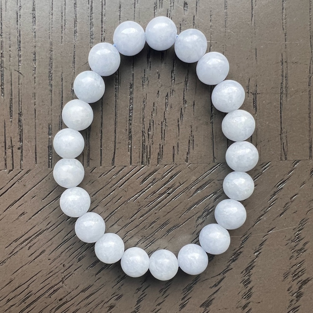 Blue calcite bracelet 9mm 6.5’